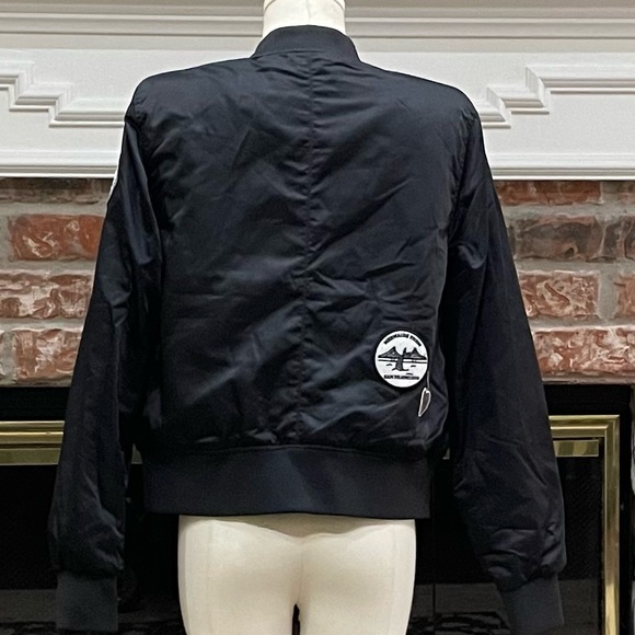 Pull & Bear Varsity jacket with colorful badges / M / NWOT - Picture 5 of 16